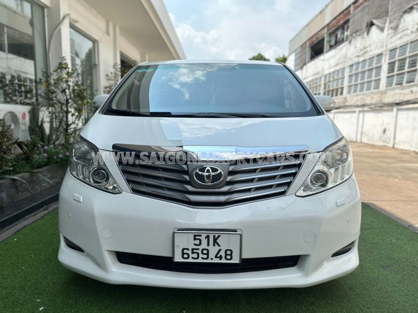 Toyota Alphard 2.4 2011