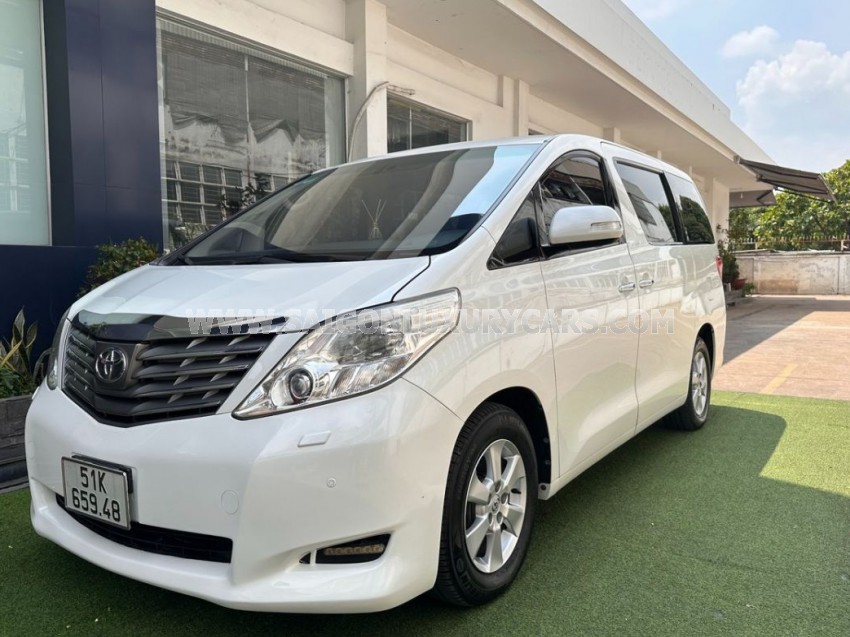 Toyota Alphard 2.4 2011