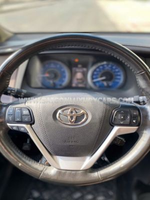 Xe Toyota Sienna Limited 3.5 2016