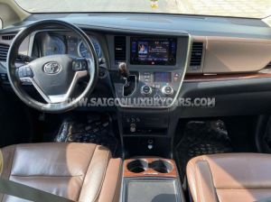 Xe Toyota Sienna Limited 3.5 2016
