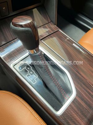 Xe Toyota Camry 2.5Q 2018