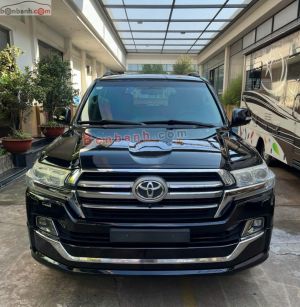 Xe Toyota Land Cruiser VX 4.6 V8 2014